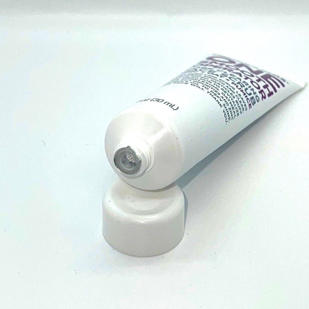 $6💥 FORMULA 10.0.6 One Smooth Operator Pore Clearing Face Scrub - Picture 4 of 4